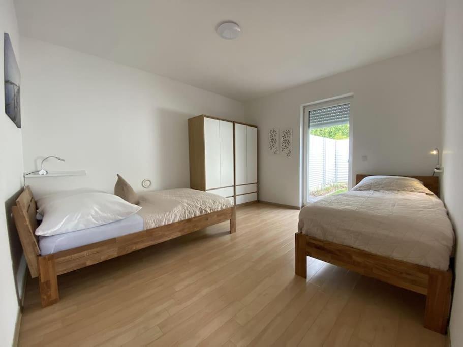 Neu Apartment In Schloss Naehe,Parkplatz, Netflix Sögel Kültér fotó